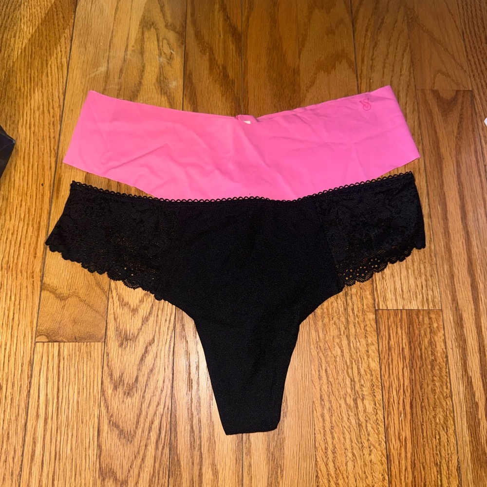 Thong bundle